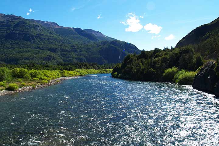 Alojamientos en Futalefú - Chile